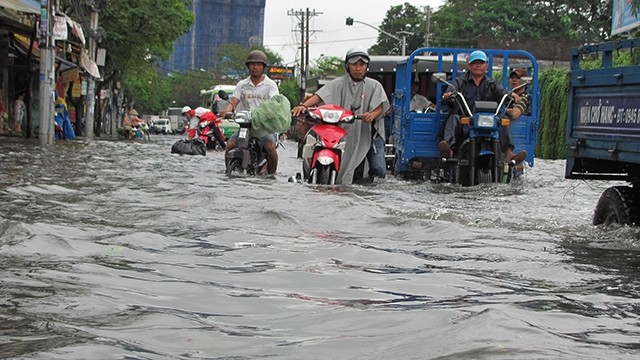 Những lưu ý khi di chuyển trong mùa mưa bão - hình 5