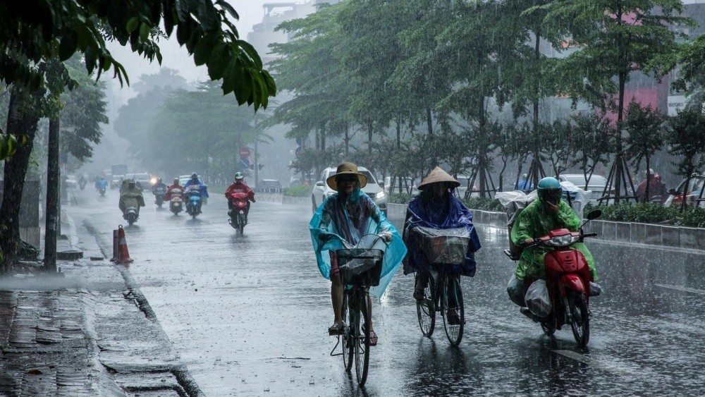 Những lưu ý khi di chuyển trong mùa mưa bão - hình 6