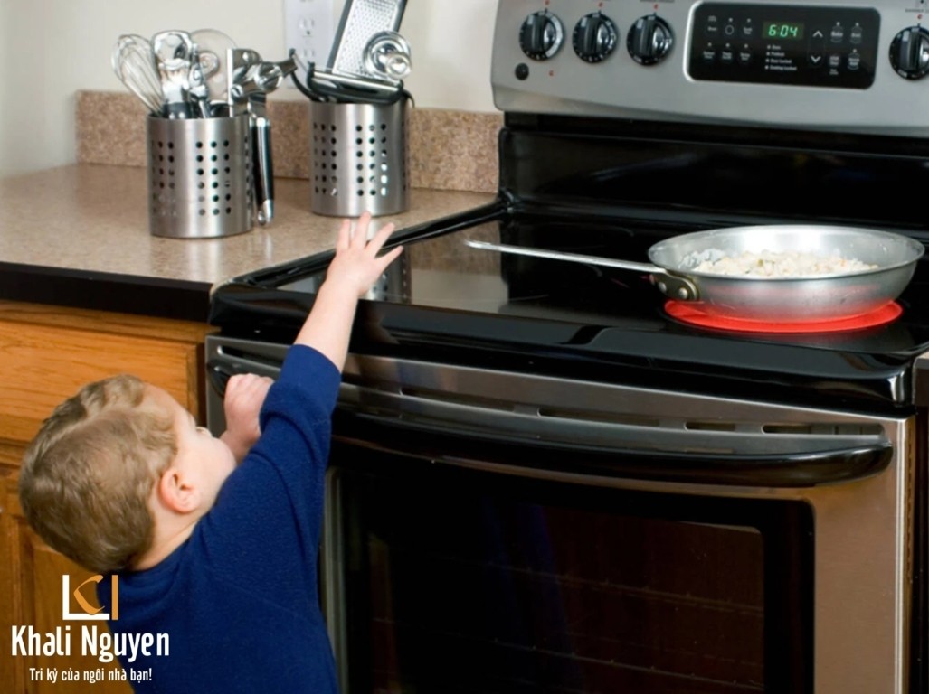 7 Yếu Tố Quan Trọng Đảm Bảo Bếp An Toàn Cho Bé