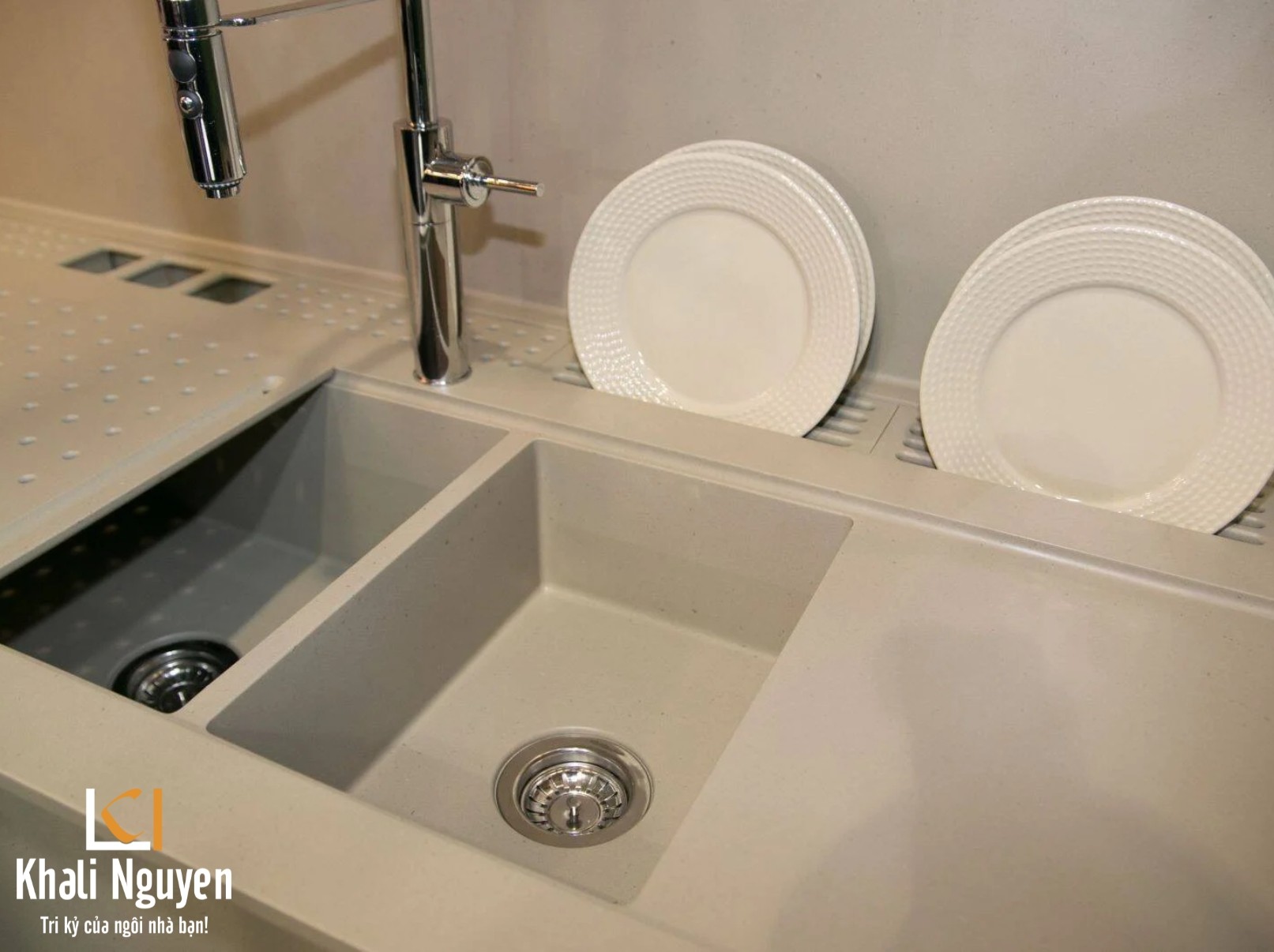 Bồn rửa đá thạch anh hay inox