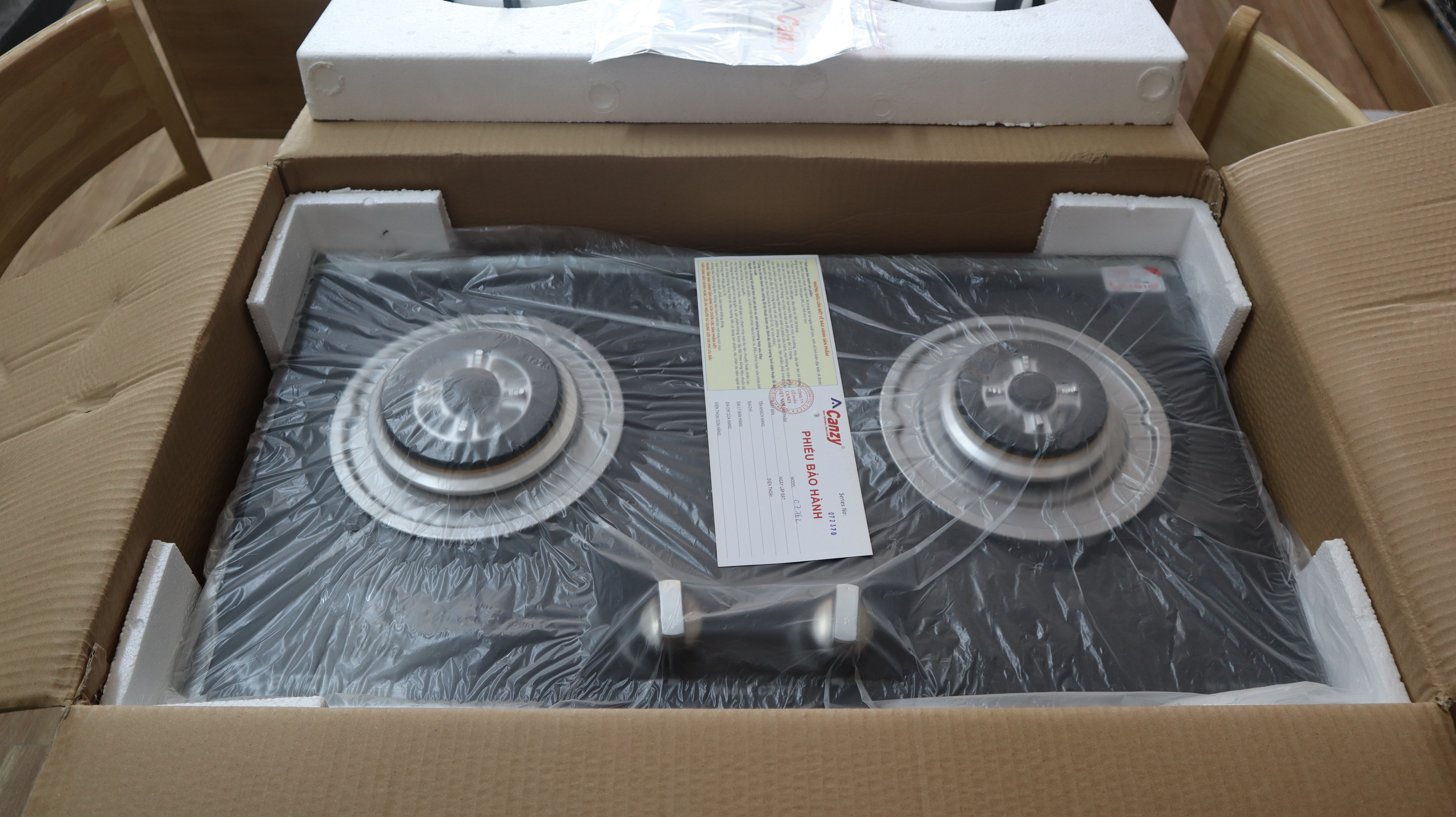 Hình ảnh thực tế bếp gas âm Canzy CZ-762 - ảnh 1