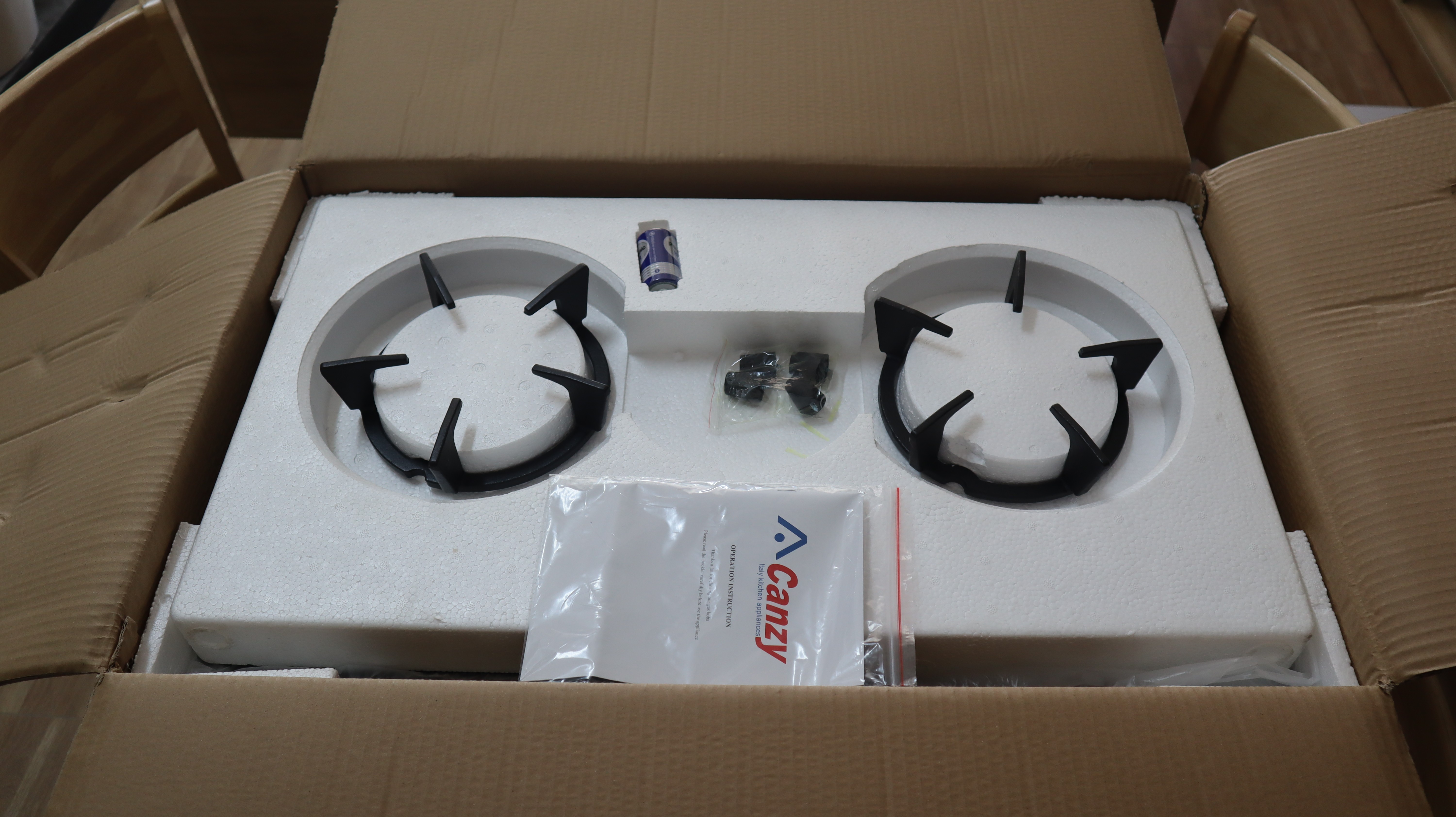 Hình ảnh thực tế bếp gas âm Canzy CZ-762 - ảnh 2