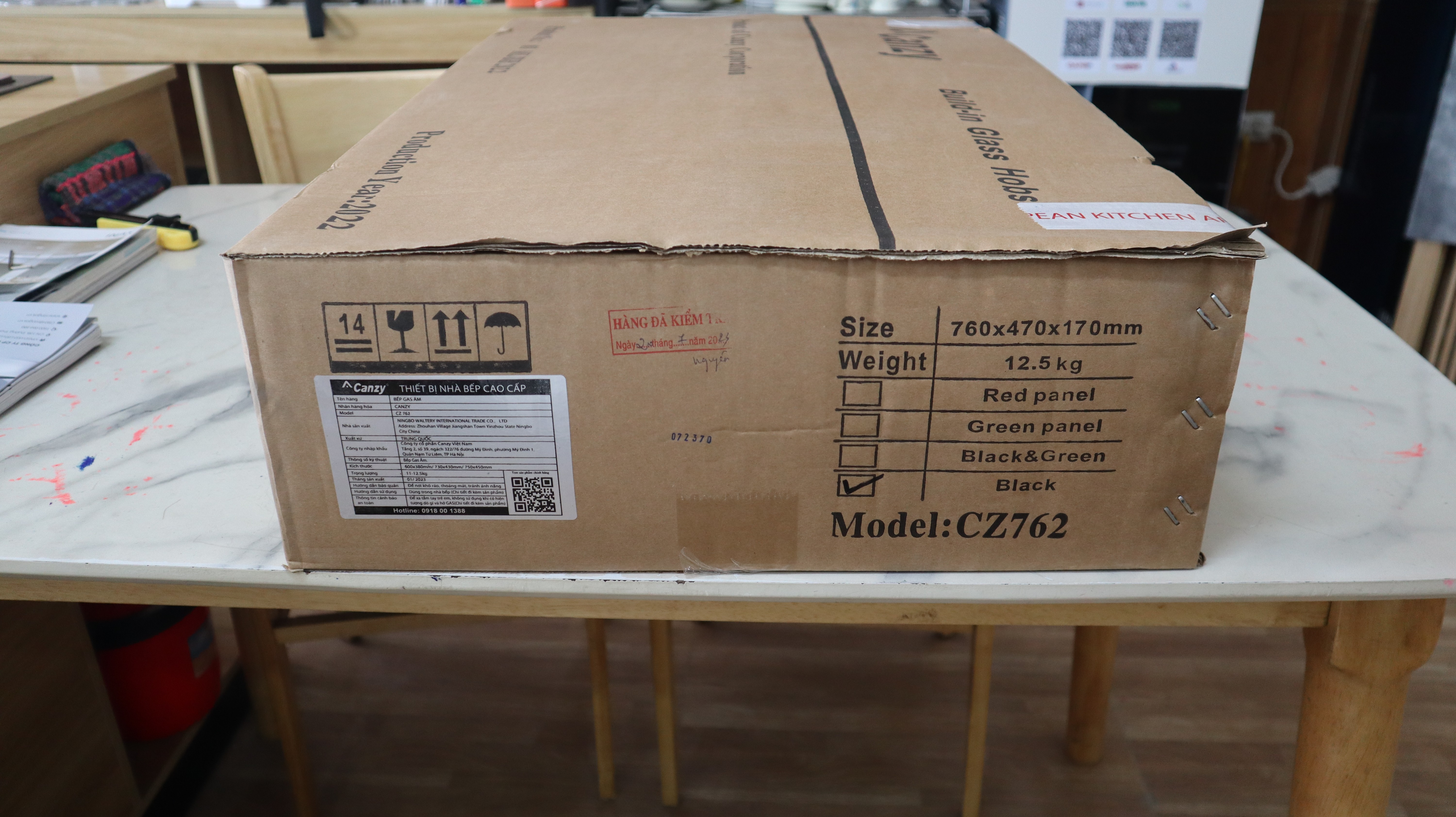 Đóng gói sản phẩm bếp gas âm Canzy CZ-762