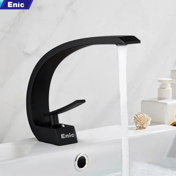 Vòi lavabo Enic bán nguyệt - màu đen