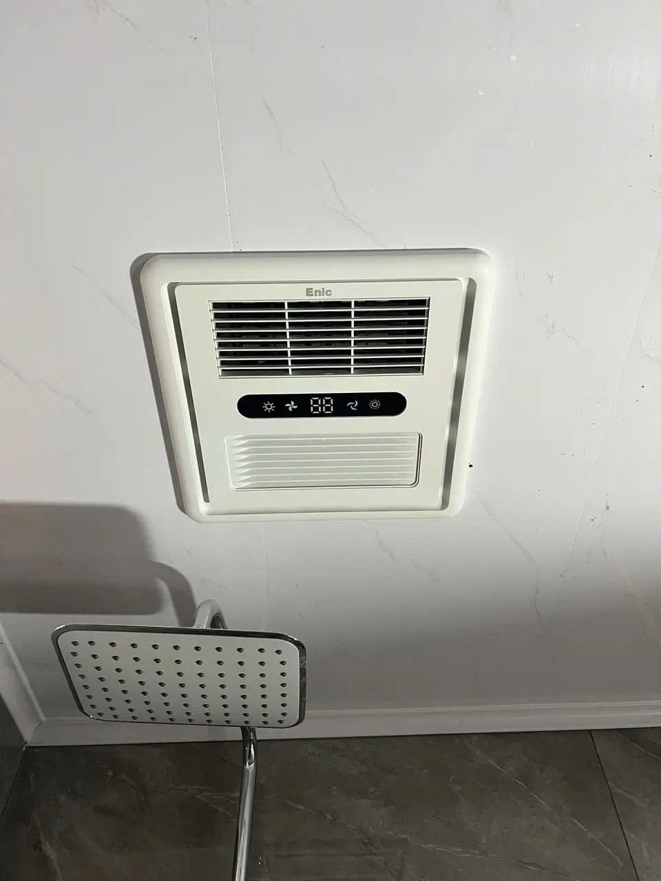 Ảnh 1 - quạt sưởi hút mùi âm trần Enic M33