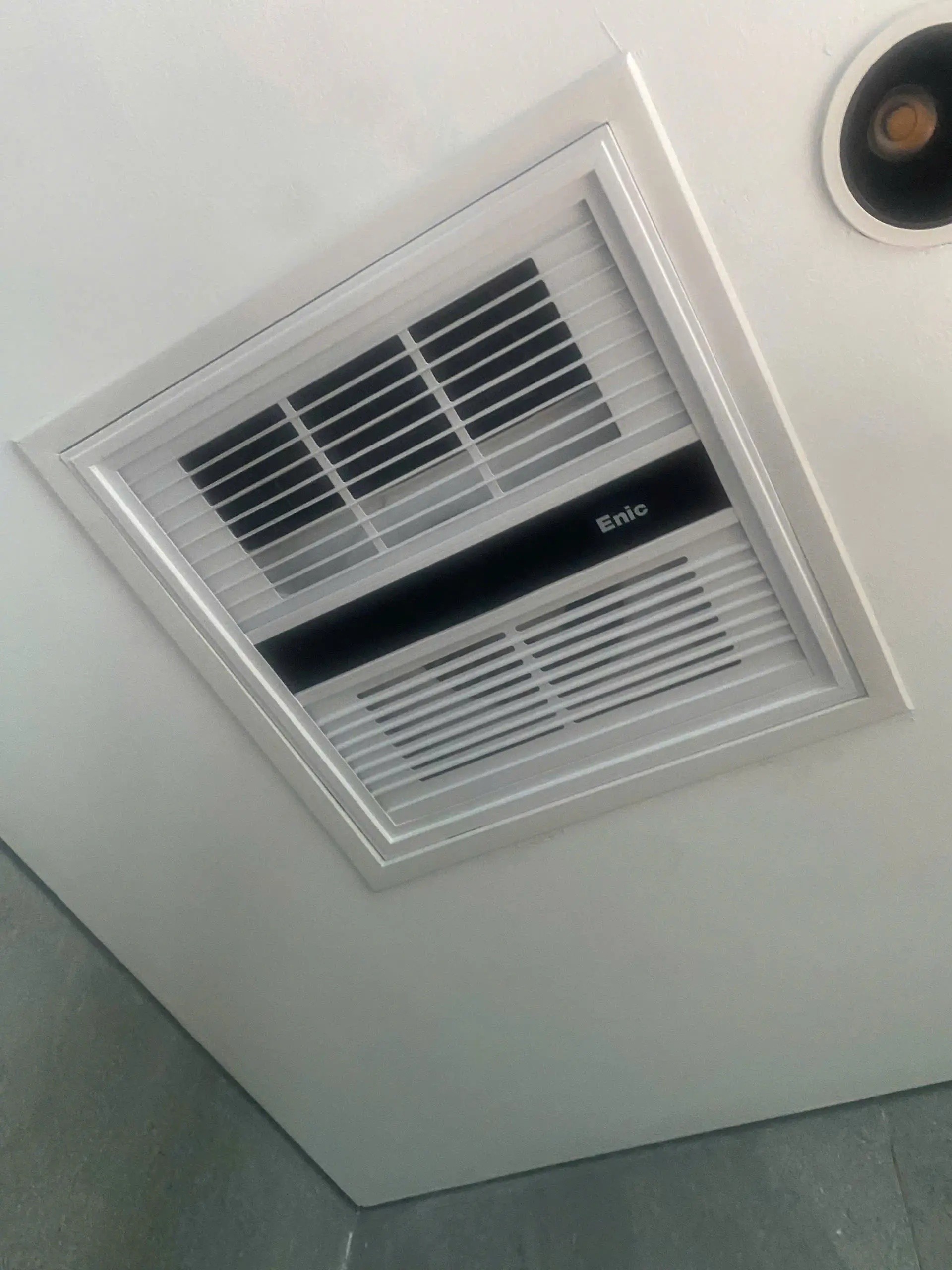 Ảnh 5- Quạt sưởi hút mùi âm trần Enic M55