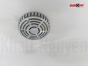 Đầu hút nước của bồn tắm massage EU-1102B.