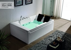 ồn tắm massage EU-1305