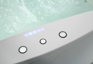 Bảng điều khiển cảm ứng ẩn trên thành bồn EU-1502