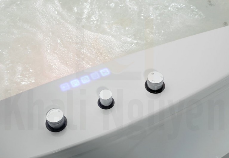 Công nghệ POP-UP trong thiết kế bồn tắm EU-1502
