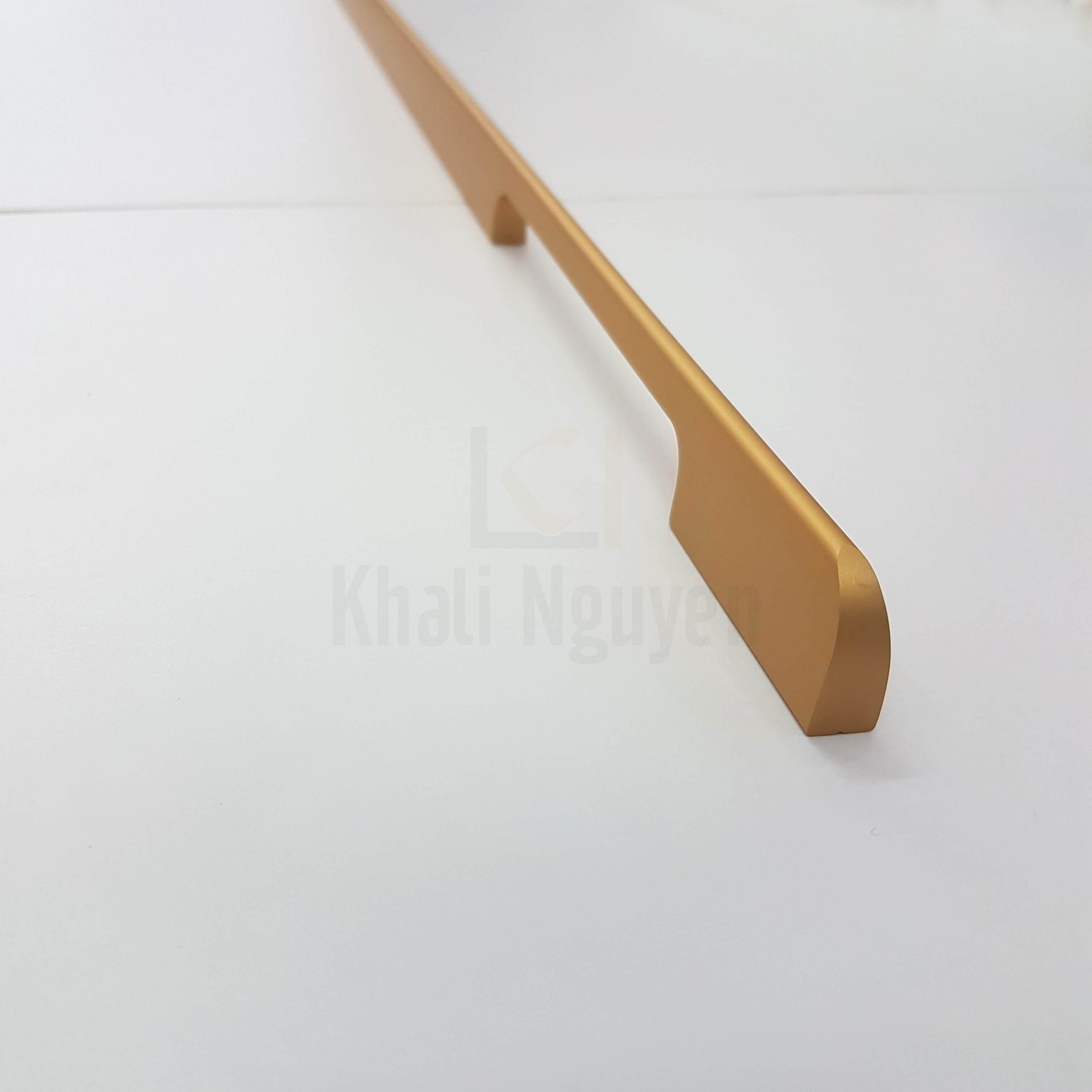 Tay Nắm Nhôm Hiện Đại Màu Đen Gemani 2049-Đ