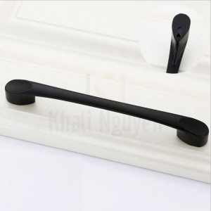 Tay Co Cửa Màu Đen Gemani 5225