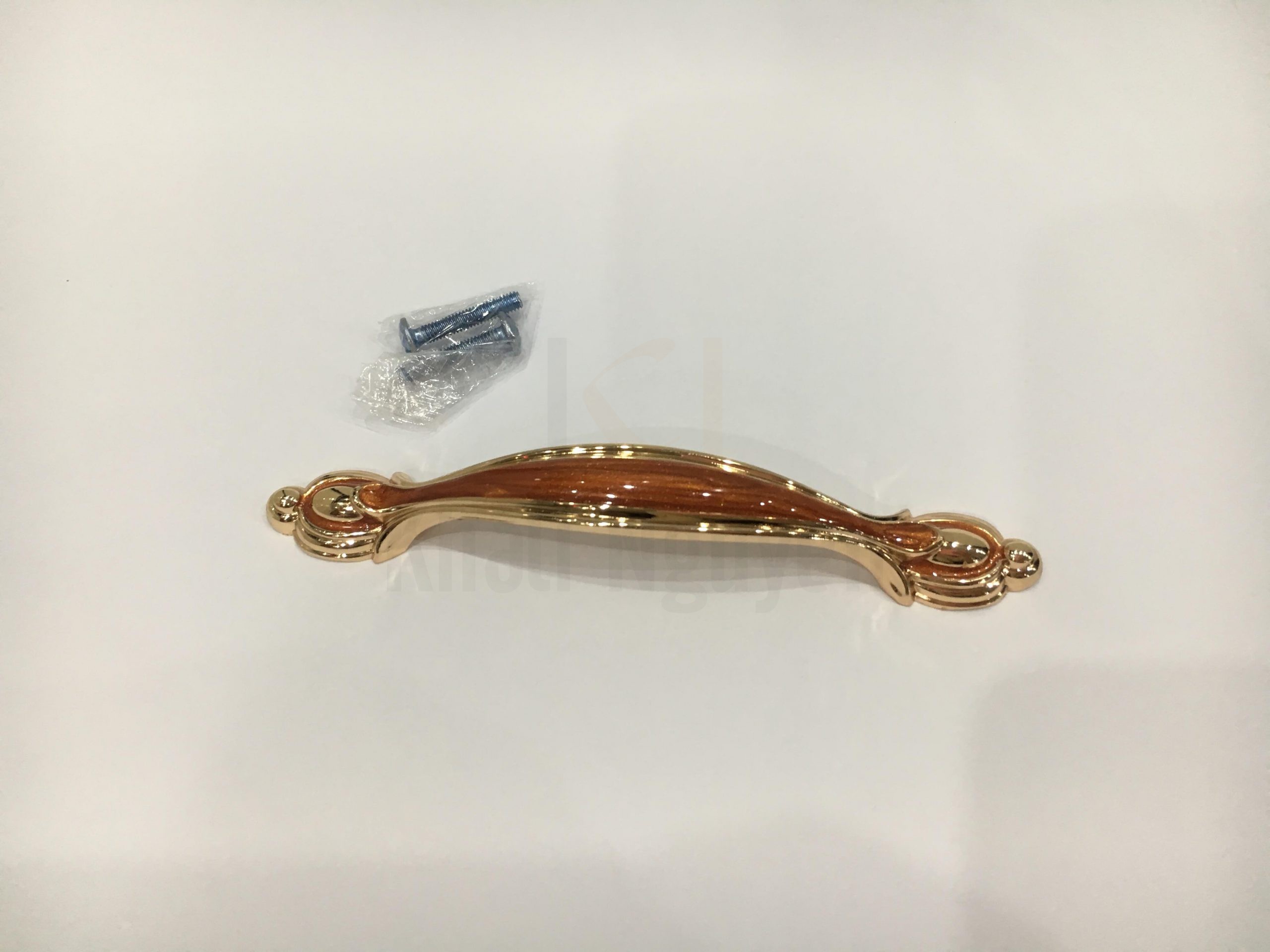 Tay Nắm Tân Cổ Điển Viền Vàng Gemani 6267 Màu Gỗ Hương