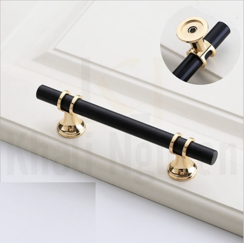 Tay Nắm Tân Cổ Điển Màu Đen Vàng Gemani T 9501-Đ