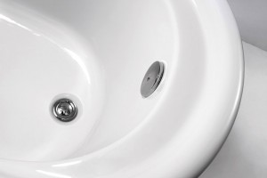 Lỗ thoát nước và lỗ chống tràn trong lòng bồn NG-1718/ 1718P