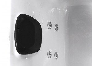 Chiếc cổ màu đen êm ái của bồn tắm NG-1786/1786P