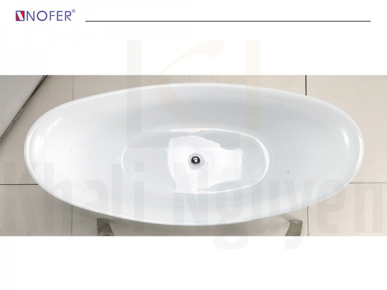 Thân bồn tắm NG-1896S được cấu tạo hoàn toàn từ acrylic.