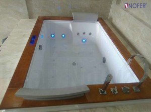 Lòng bồn tắm Massge NOFER NG-5512