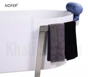 Phần khung thép có thể trở thành nơi vắt khăn trên bồn tắm NL-602