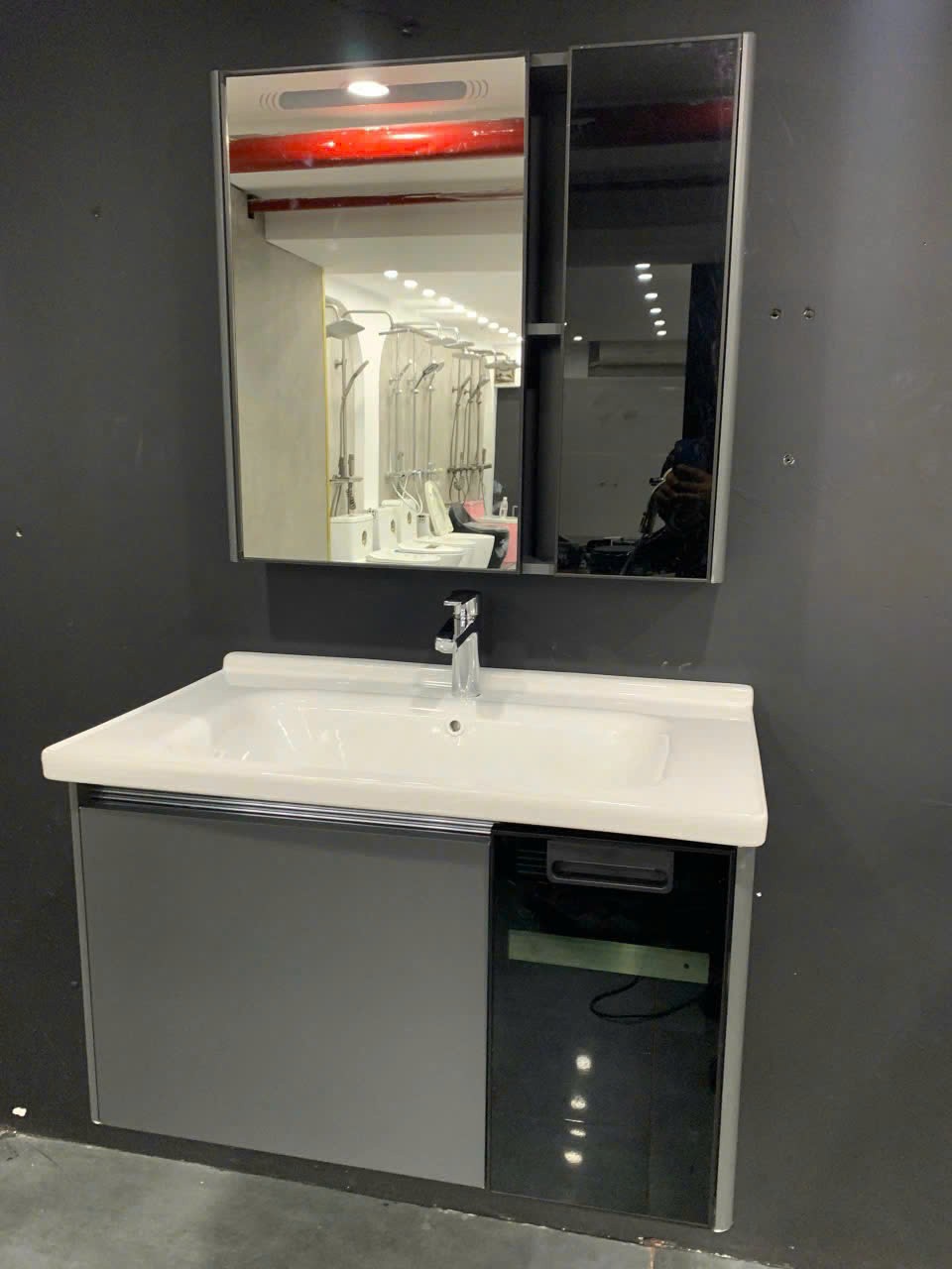 Bộ tủ chậu + Tủ gương led bằng Alumium tổ ong