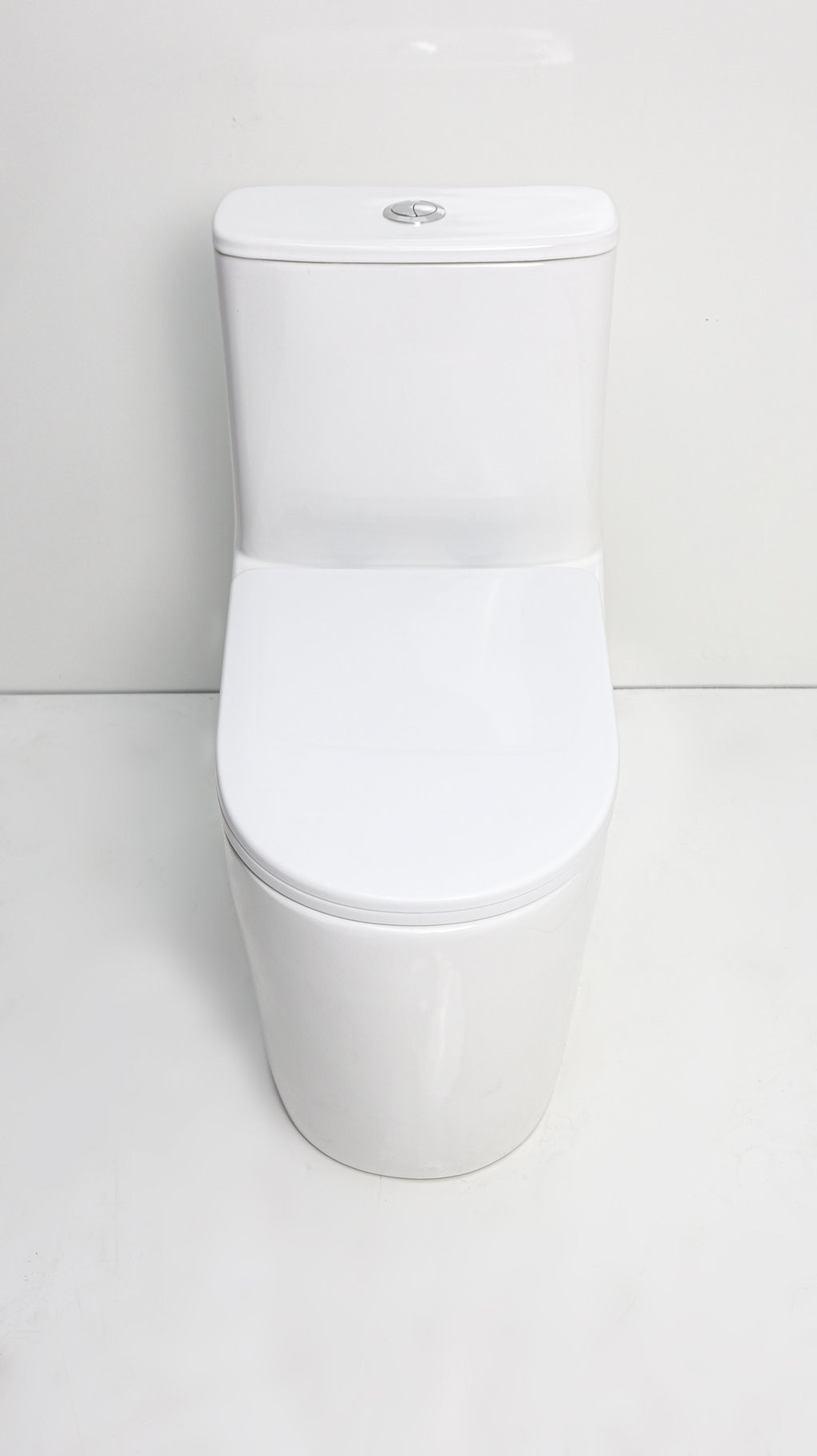 Bồn cầu 1 khối Takosi TKB8047 - Hình 4